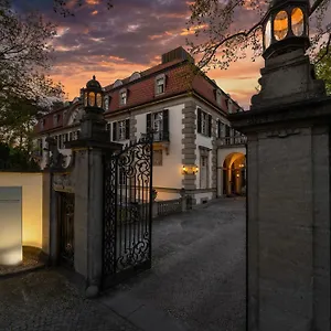By Patrick Hellmann 5*, Berlin Deutschland